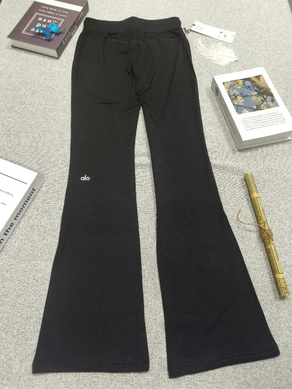 Alo Yoga Sway Bootcut Sweatpant Black🖤Slimming pants😍Leg shaping Y2K Casual